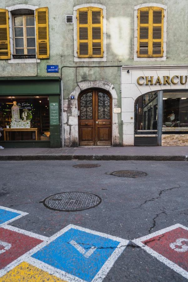 Le Grenette - Appartement Pour 2 A 4 Personnes En Plein Coeur D'Annecy Bagian luar foto